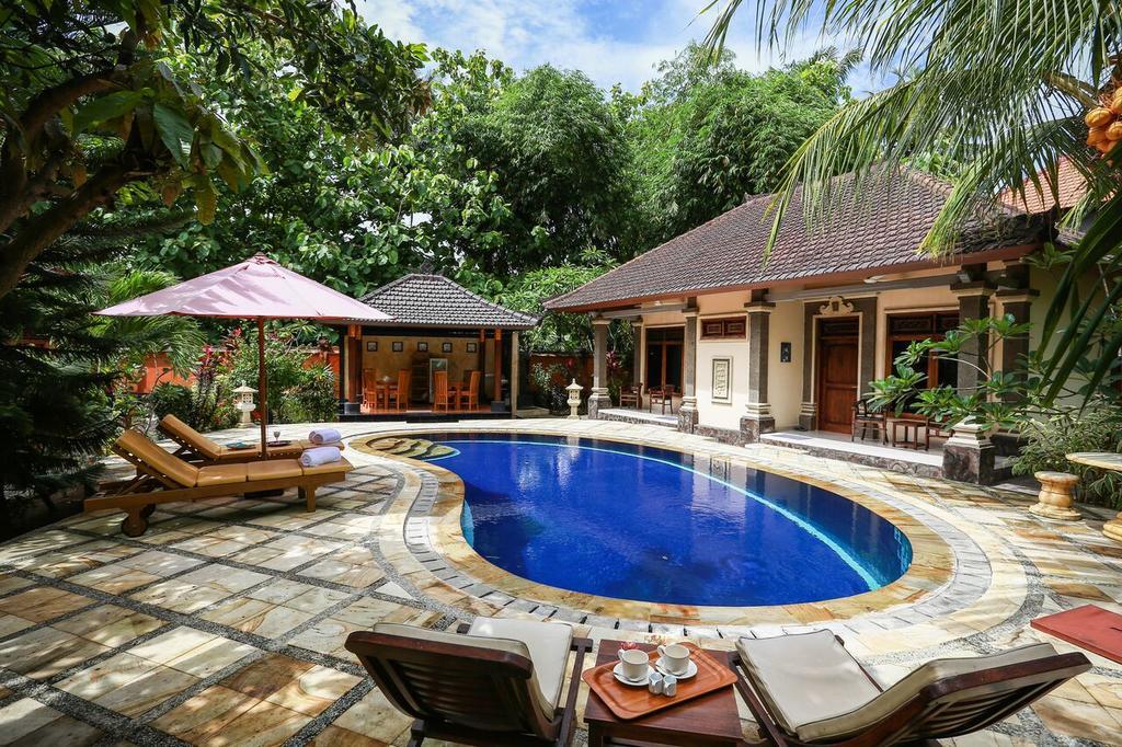 Villa Maryadi Ловина Экстерьер фото